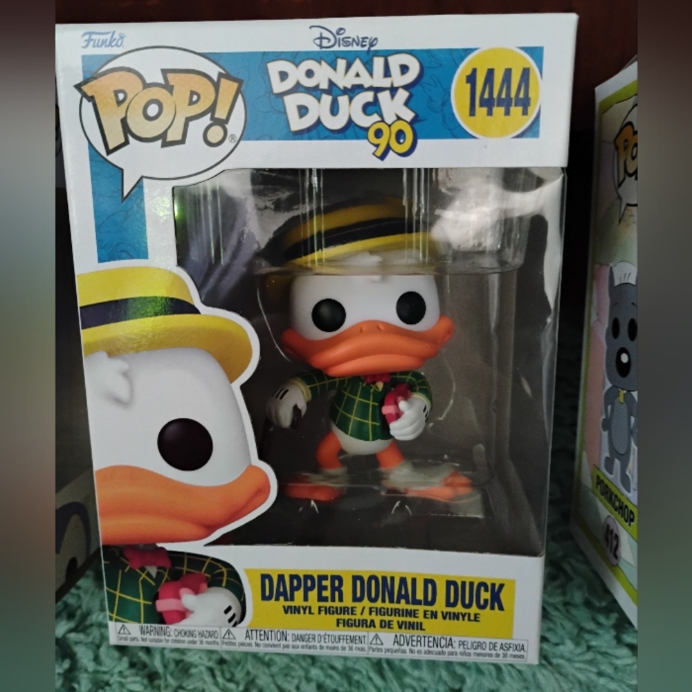 Funko Dapper Donald Duck in Green and Yellow